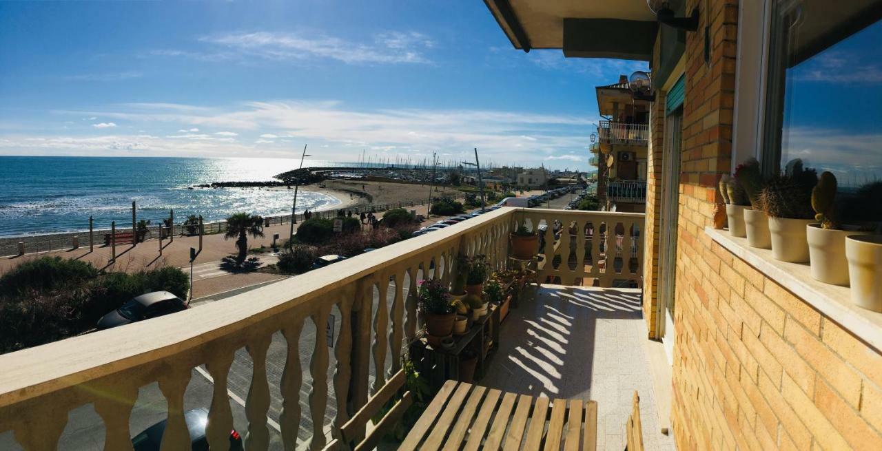 شقة ليدو دي أوستيا  في Casa Al Mare المظهر الخارجي الصورة